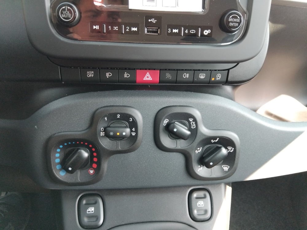 Fiat Panda nuova a Roma (17)