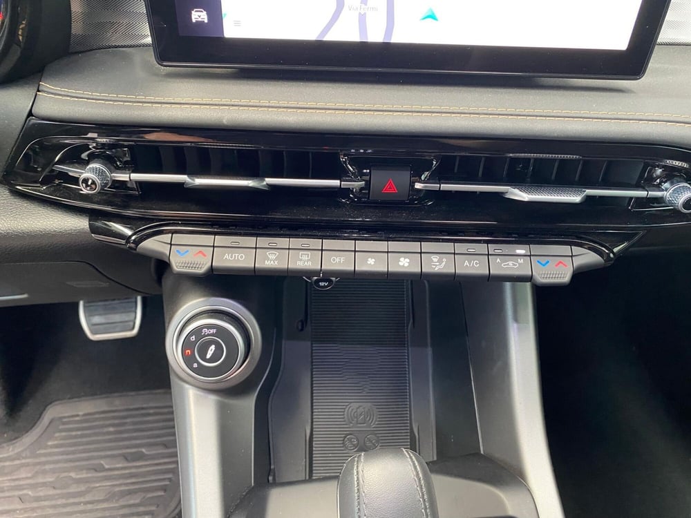 Alfa Romeo Tonale usata a Milano (19)