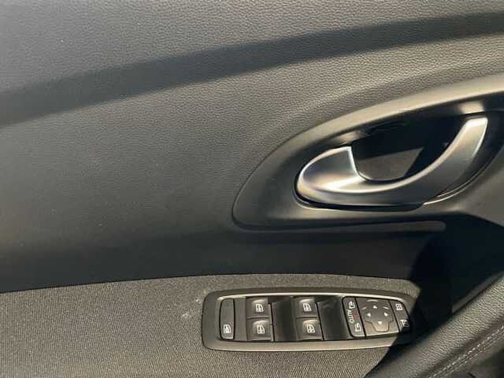 Renault Kadjar usata a Salerno (13)