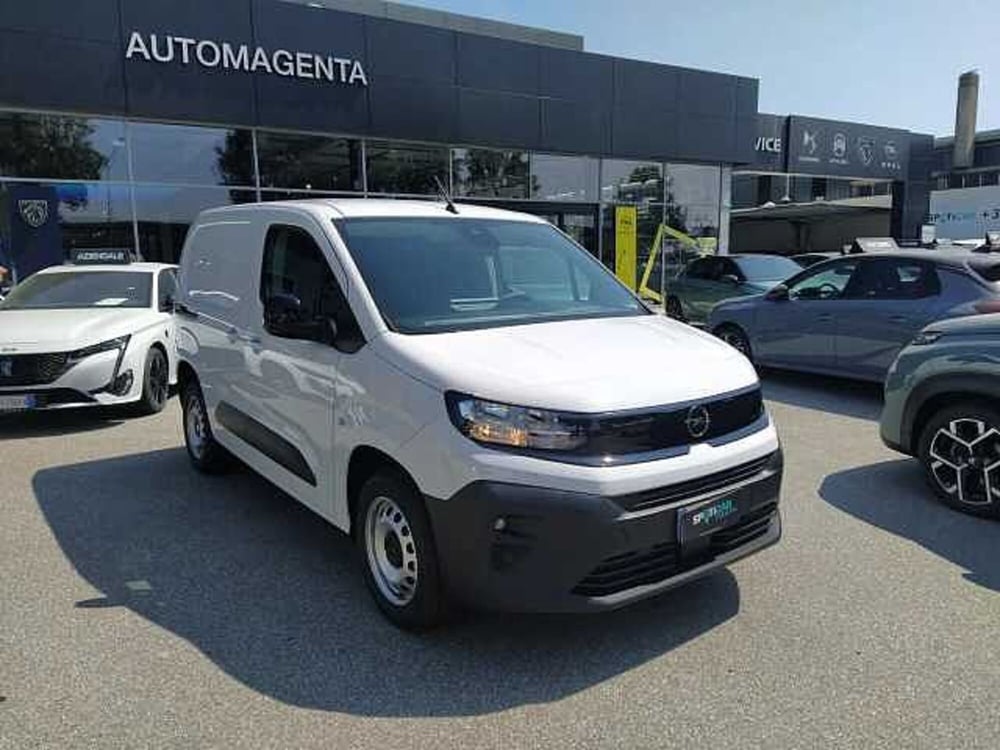 Opel Combo Furgone nuova a Milano