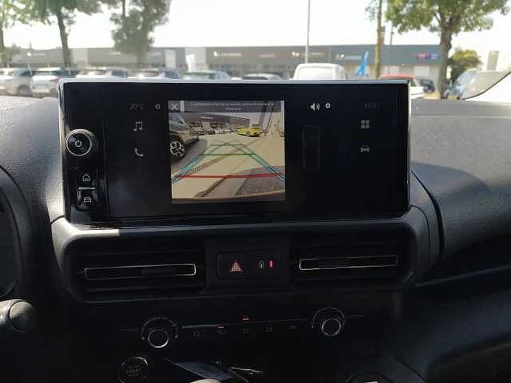 Opel Combo Furgone nuova a Milano (14)