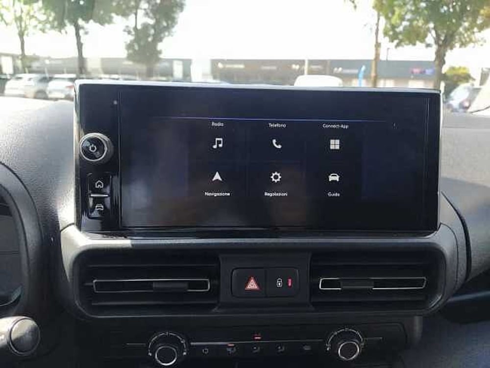 Opel Combo Furgone nuova a Milano (15)