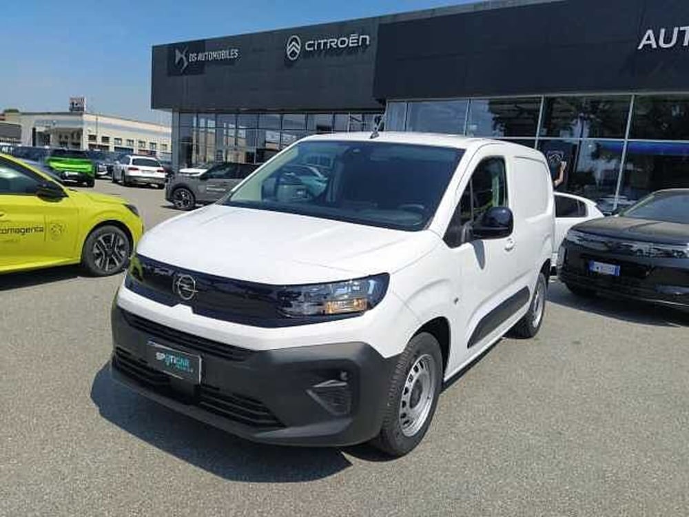 Opel Combo Furgone nuova a Milano (3)