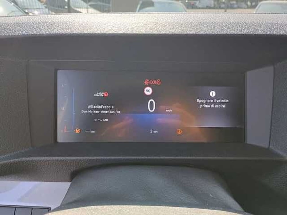 Opel Vivaro nuova a Milano (13)