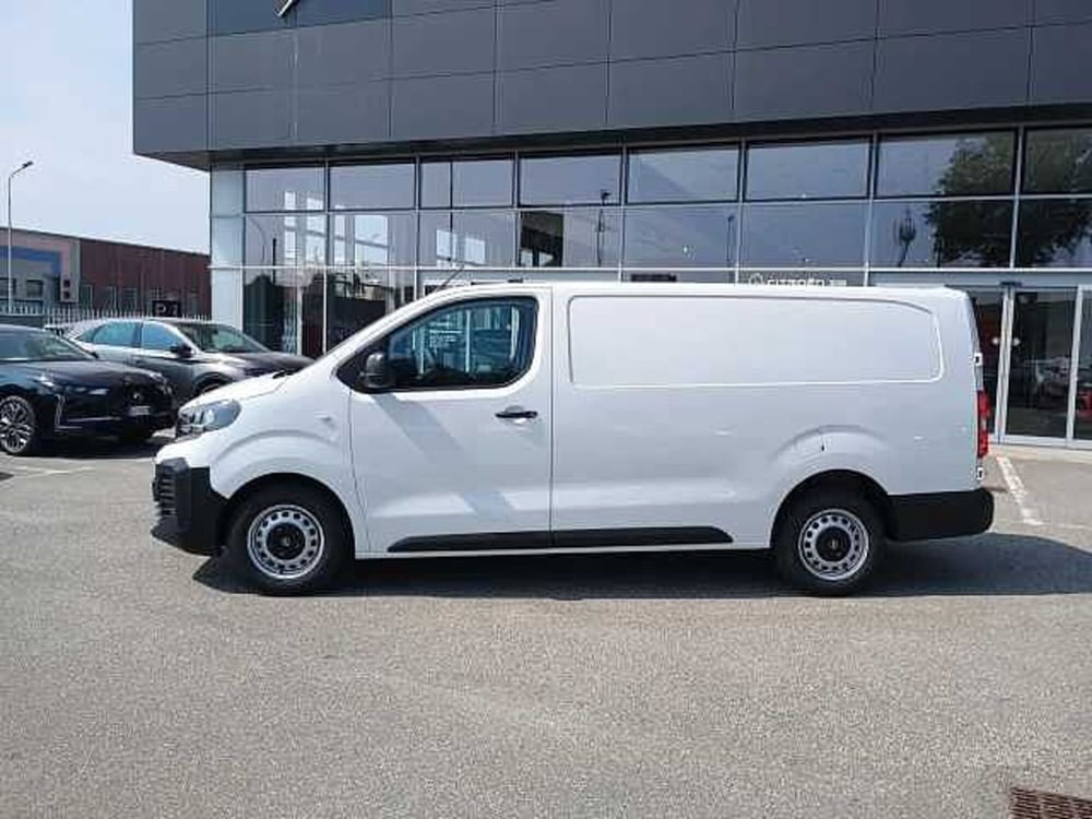 Opel Vivaro nuova a Milano (4)