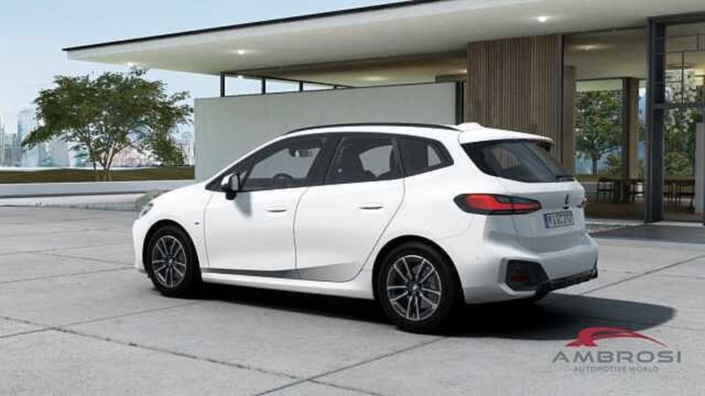 BMW Serie 2 Active Tourer nuova a Viterbo (2)
