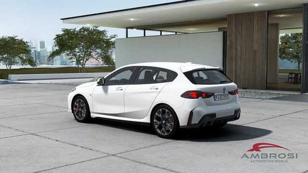 BMW Serie 1 nuova a Viterbo (2)