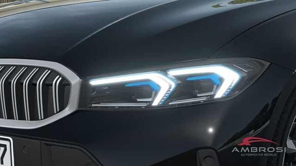 BMW Serie 3 Touring nuova a Viterbo (6)