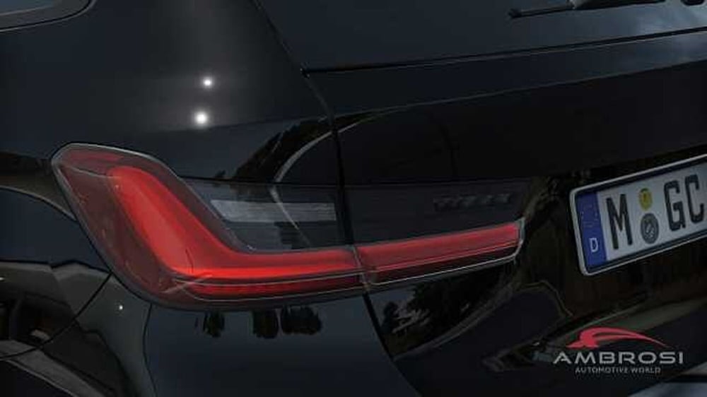BMW Serie 3 Touring nuova a Viterbo (7)