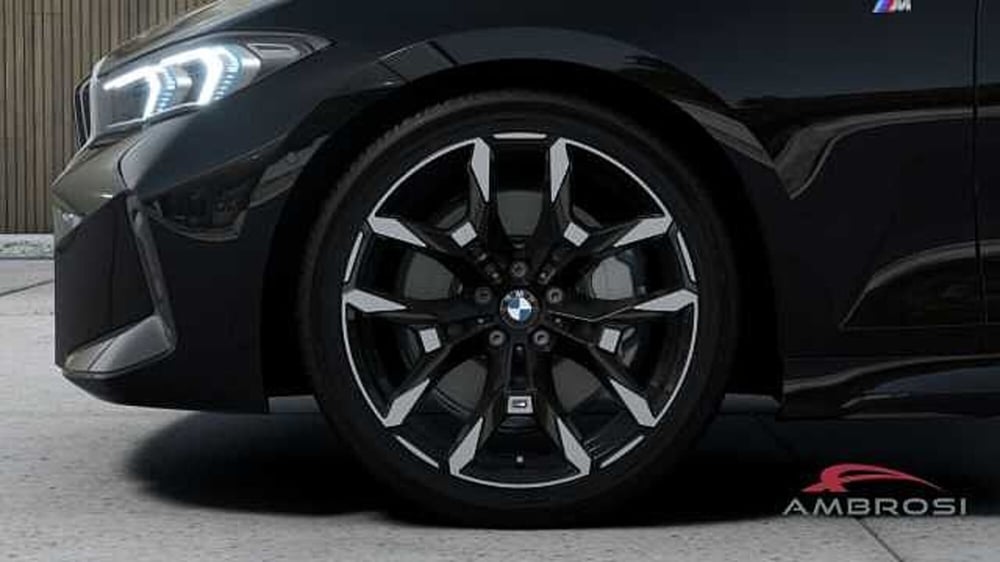 BMW Serie 3 Touring nuova a Viterbo (8)