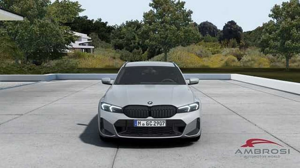 BMW Serie 3 Touring nuova a Viterbo (4)