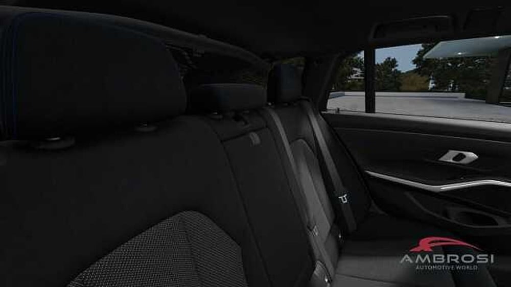 BMW Serie 3 Touring nuova a Viterbo (13)