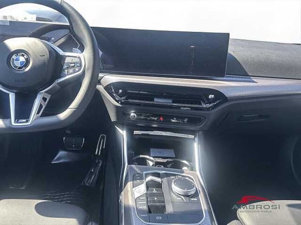 BMW Serie 3 Touring nuova a Viterbo (16)