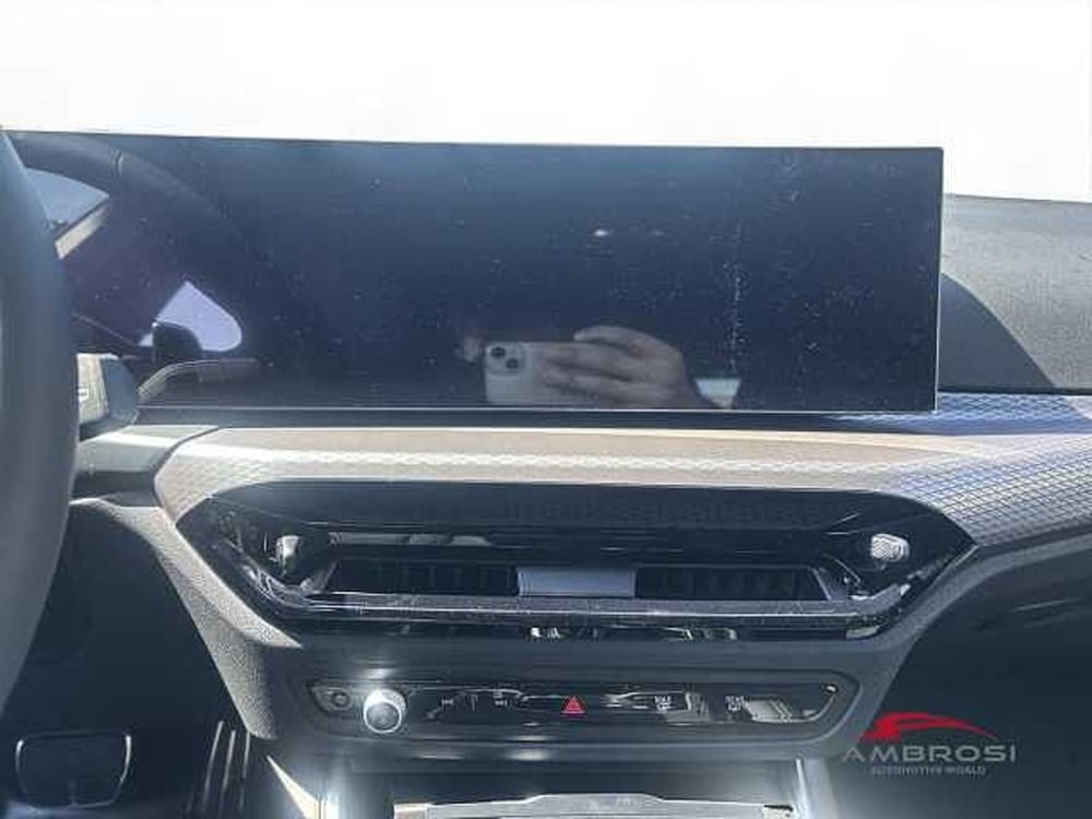 BMW Serie 3 Touring nuova a Viterbo (17)