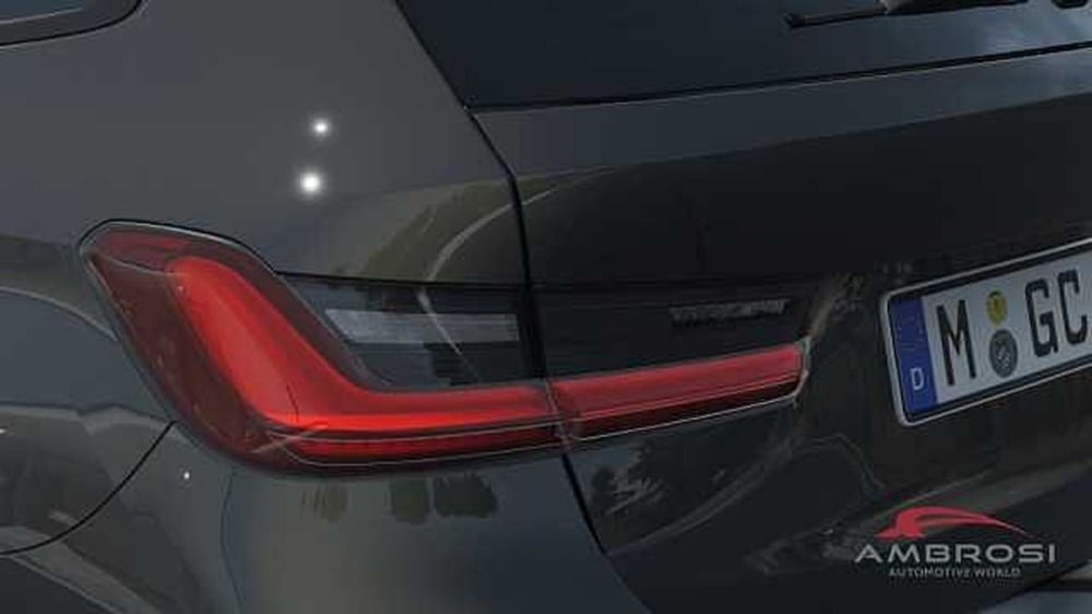 BMW Serie 3 Touring nuova a Viterbo (7)