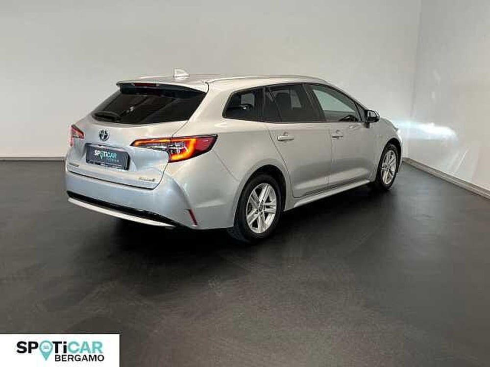 Toyota Corolla Touring Sports usata a Bergamo (6)