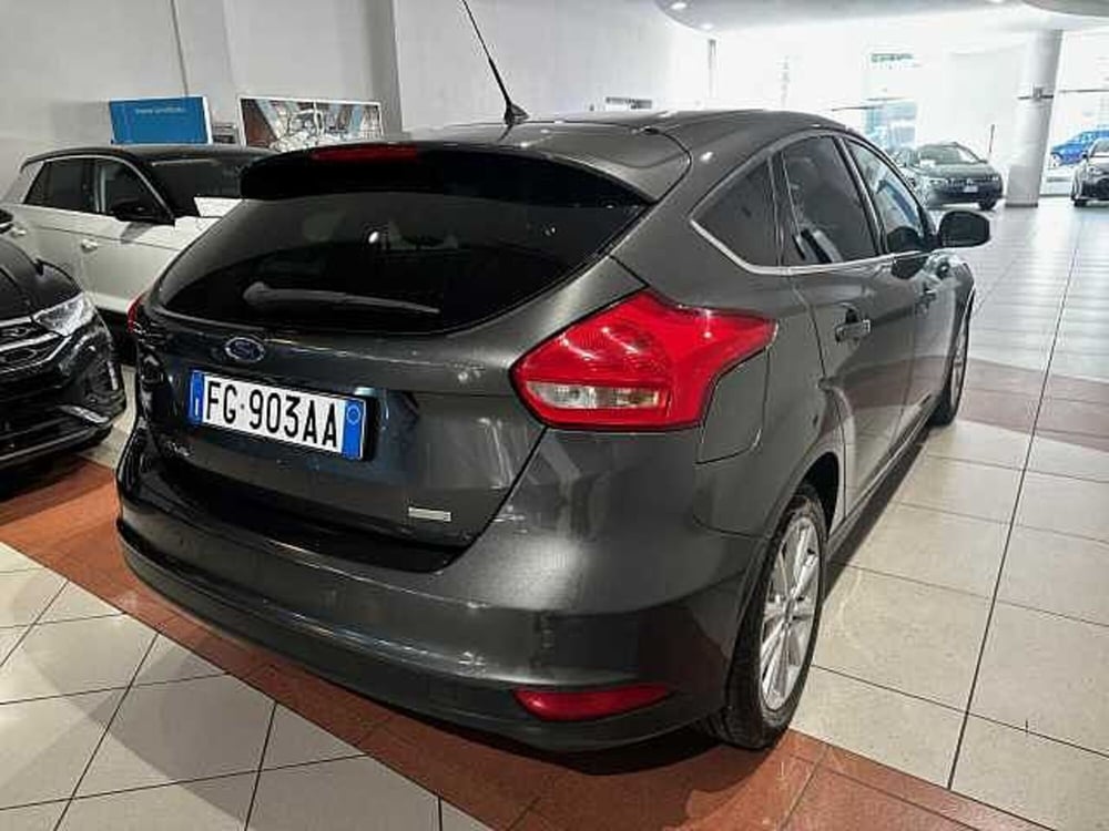 Ford Focus usata a Genova (5)