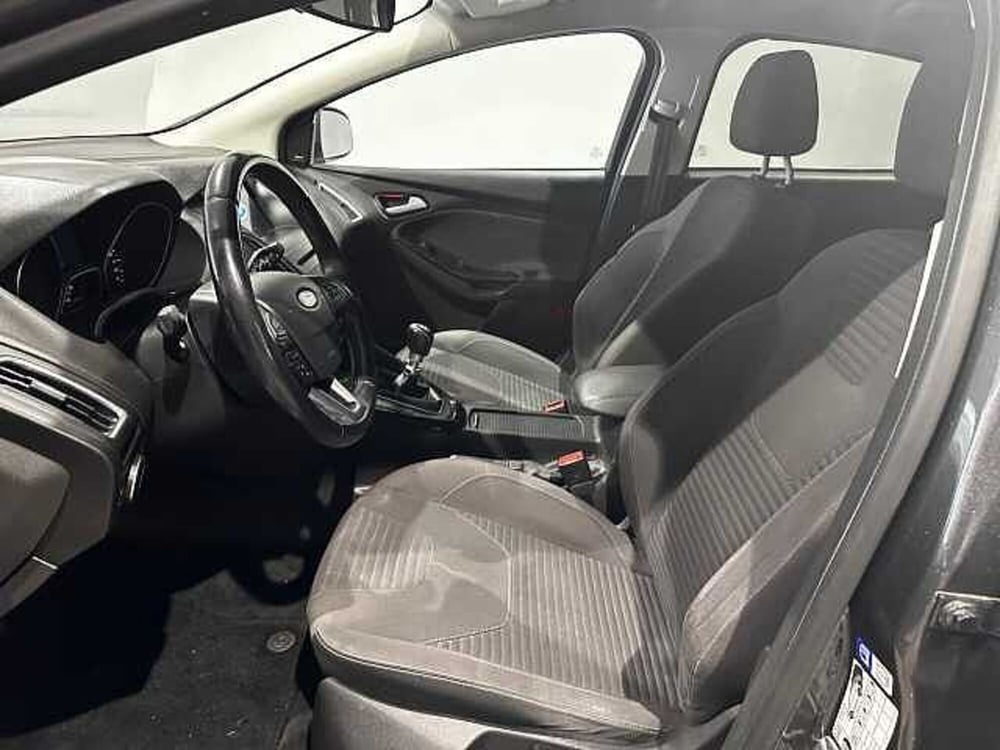 Ford Focus usata a Genova (7)