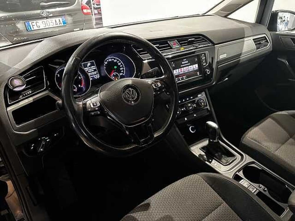 Volkswagen Touran usata a Genova (11)