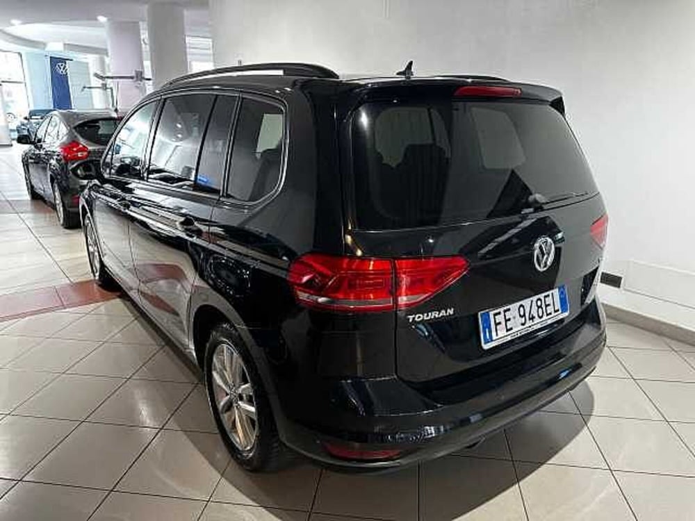 Volkswagen Touran usata a Genova (3)