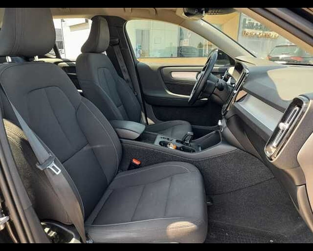 Volvo XC40 usata a Ravenna (12)