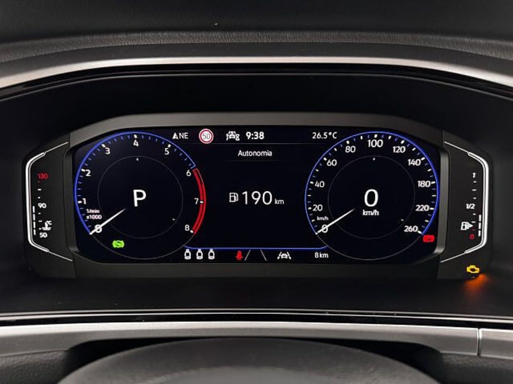 Volkswagen T-Roc nuova a Vicenza (13)