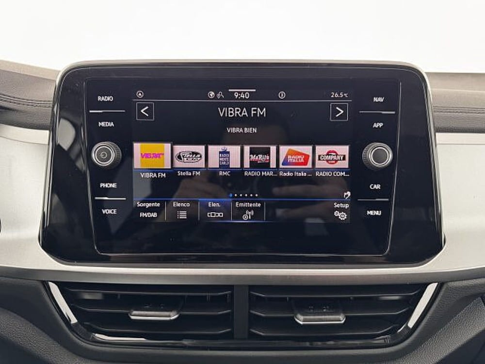 Volkswagen T-Roc nuova a Vicenza (14)