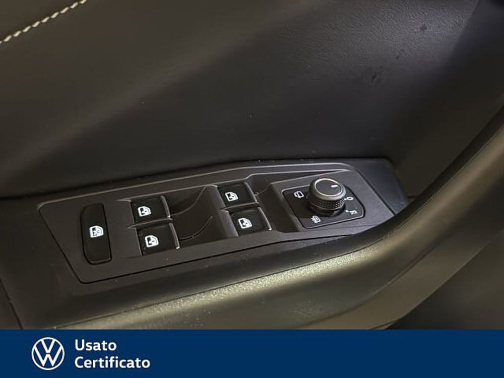Volkswagen T-Roc usata a Vicenza (15)
