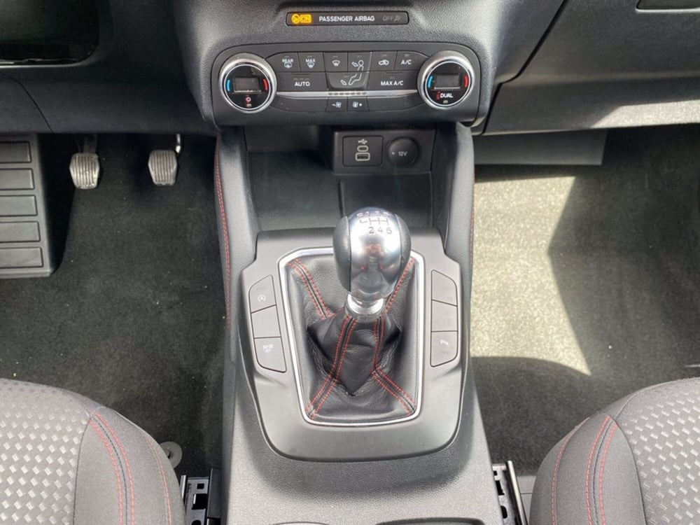 Ford Kuga usata a Milano (15)