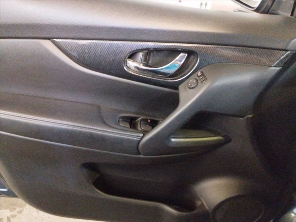 Nissan X-Trail usata a Milano (11)