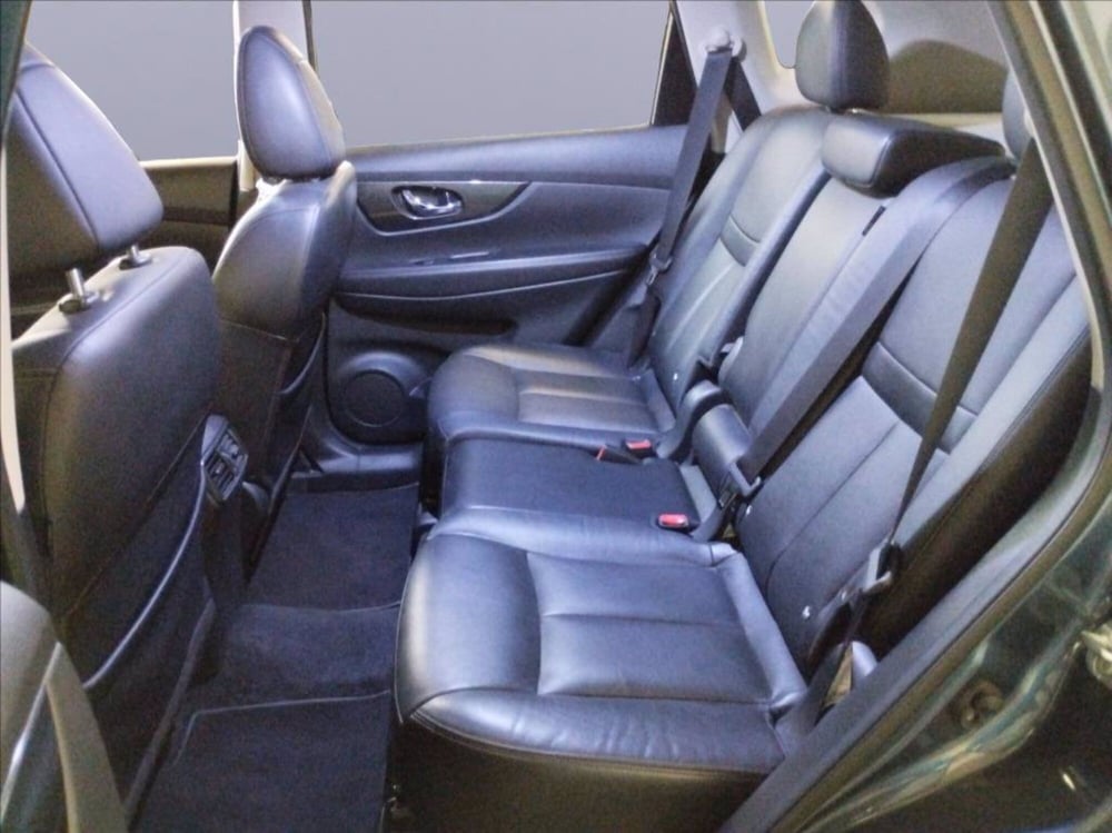 Nissan X-Trail usata a Milano (12)