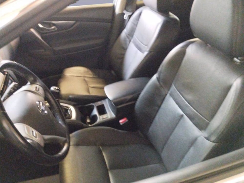 Nissan X-Trail usata a Milano (15)