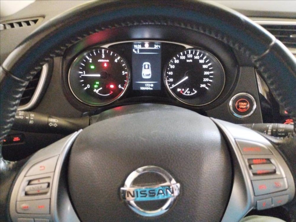 Nissan X-Trail usata a Milano (9)