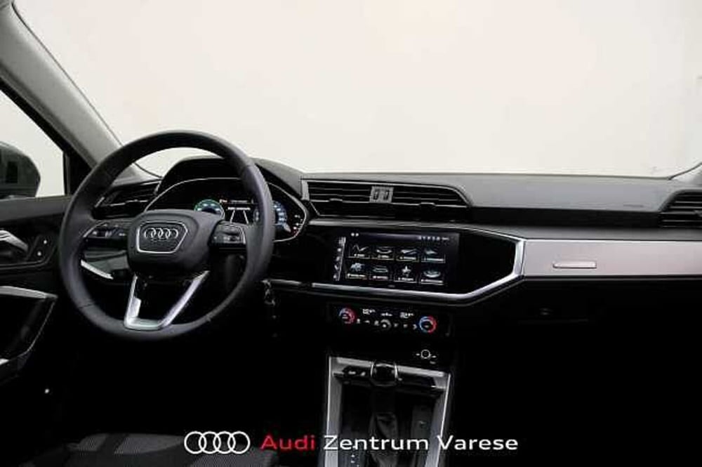 Audi Q3 nuova a Varese (7)