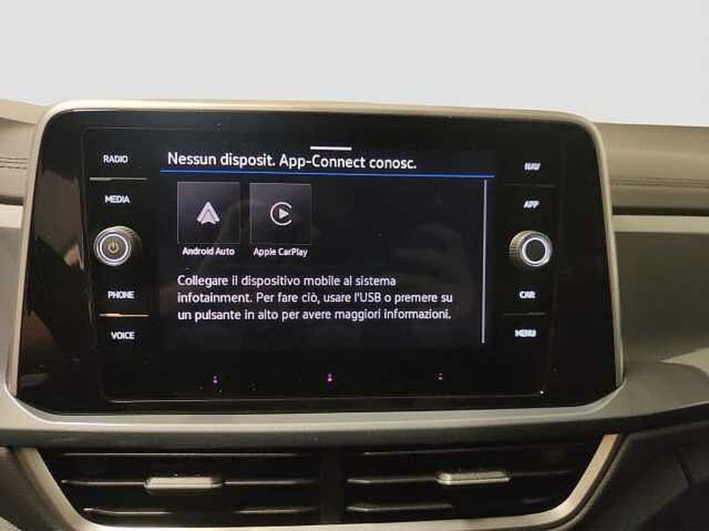 Volkswagen T-Roc nuova a Como (12)