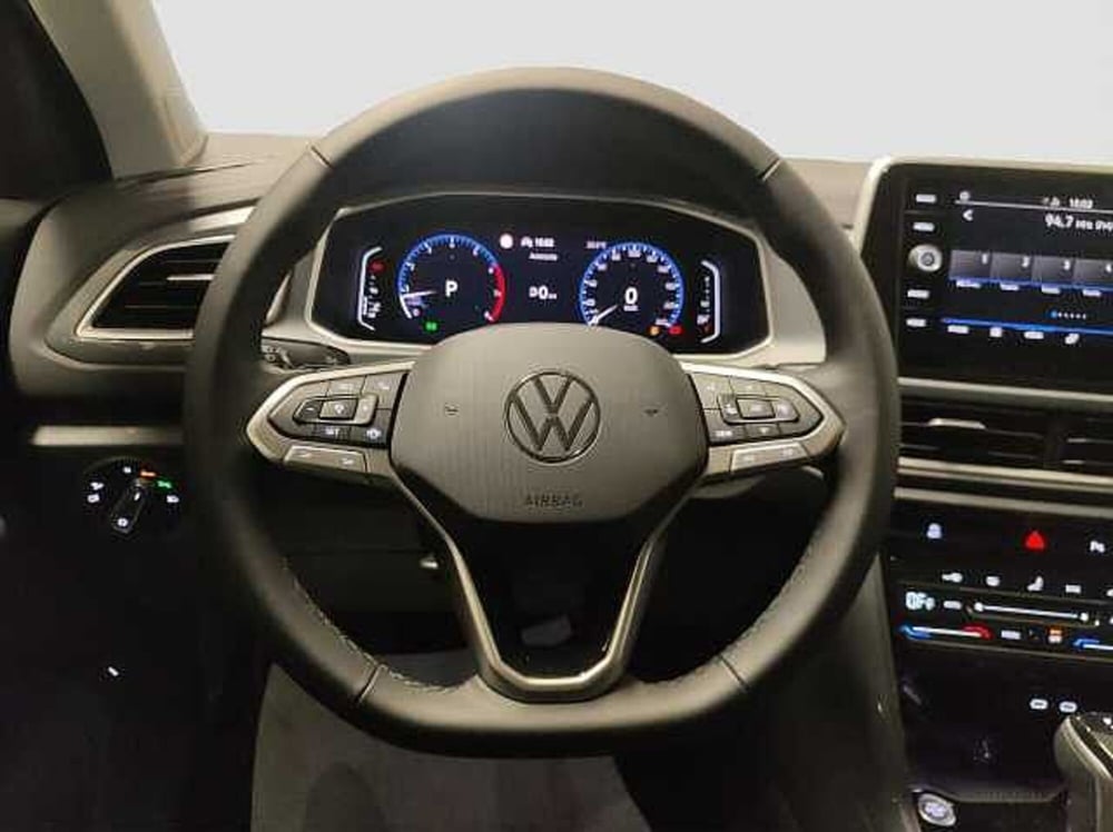 Volkswagen T-Roc nuova a Como (7)