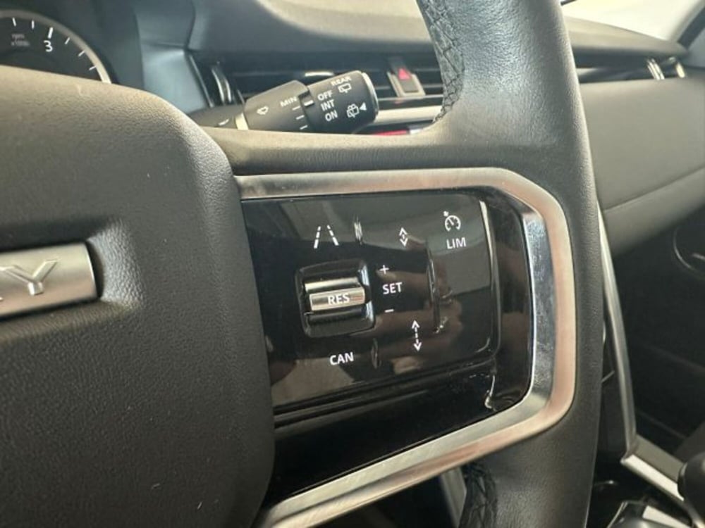 Land Rover Discovery Sport usata a Modena (13)