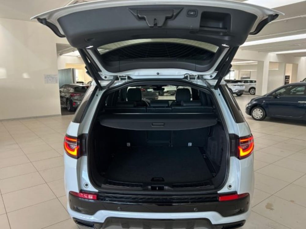 Land Rover Discovery Sport usata a Modena (14)