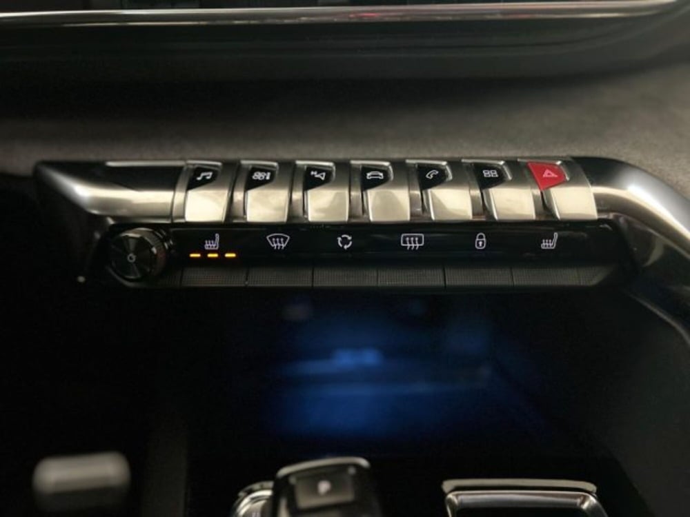 Peugeot 5008 usata a Modena (10)