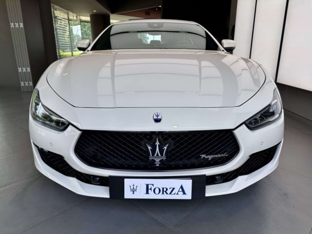 Maserati Ghibli usata a Torino (2)