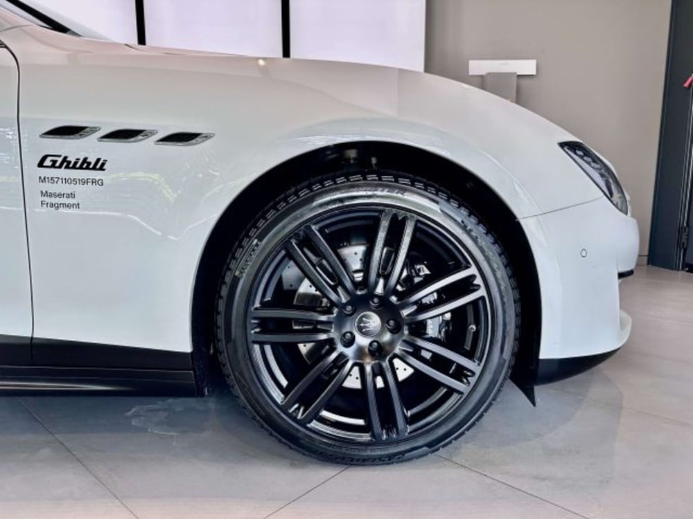 Maserati Ghibli usata a Torino (4)