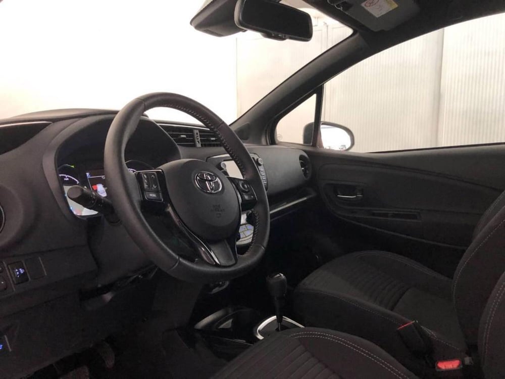 Toyota Yaris usata a Torino (10)