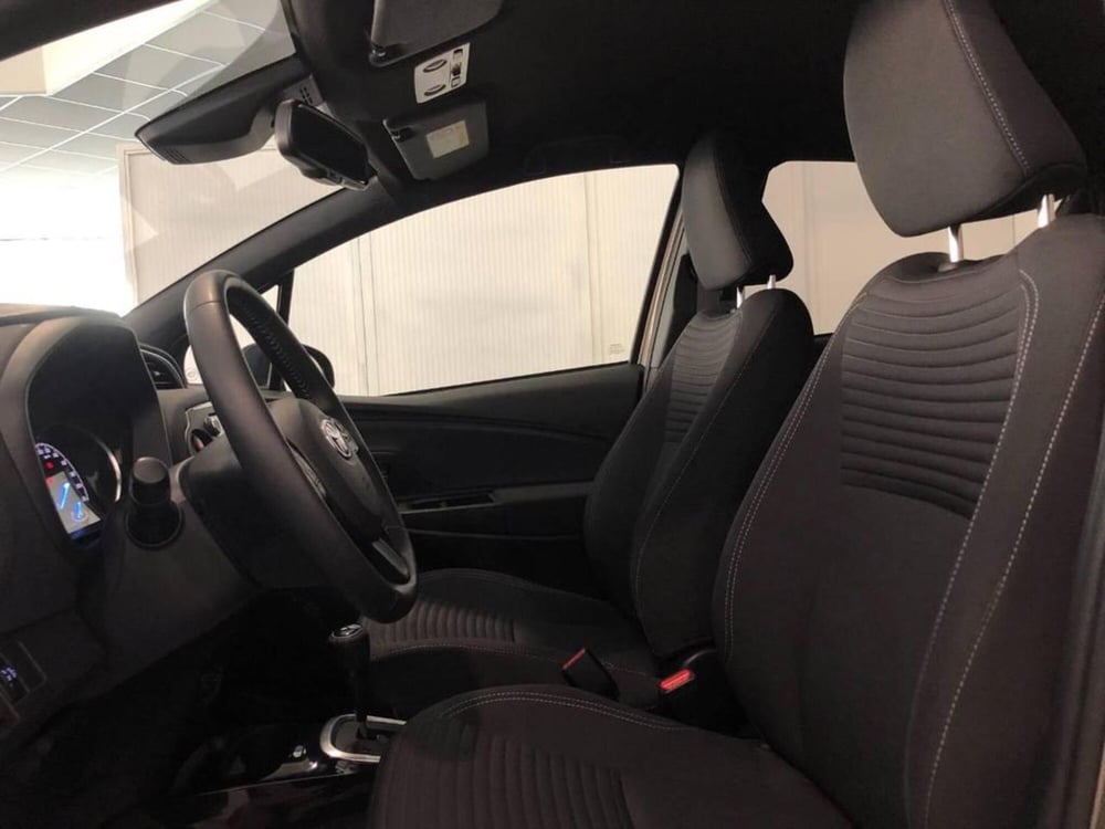 Toyota Yaris usata a Torino (11)