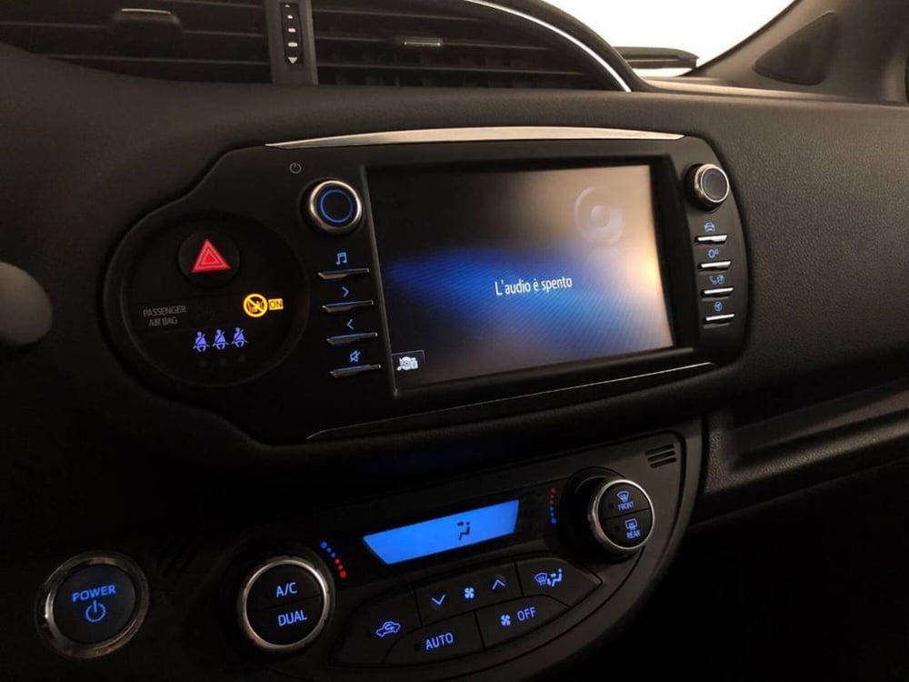 Toyota Yaris usata a Torino (14)