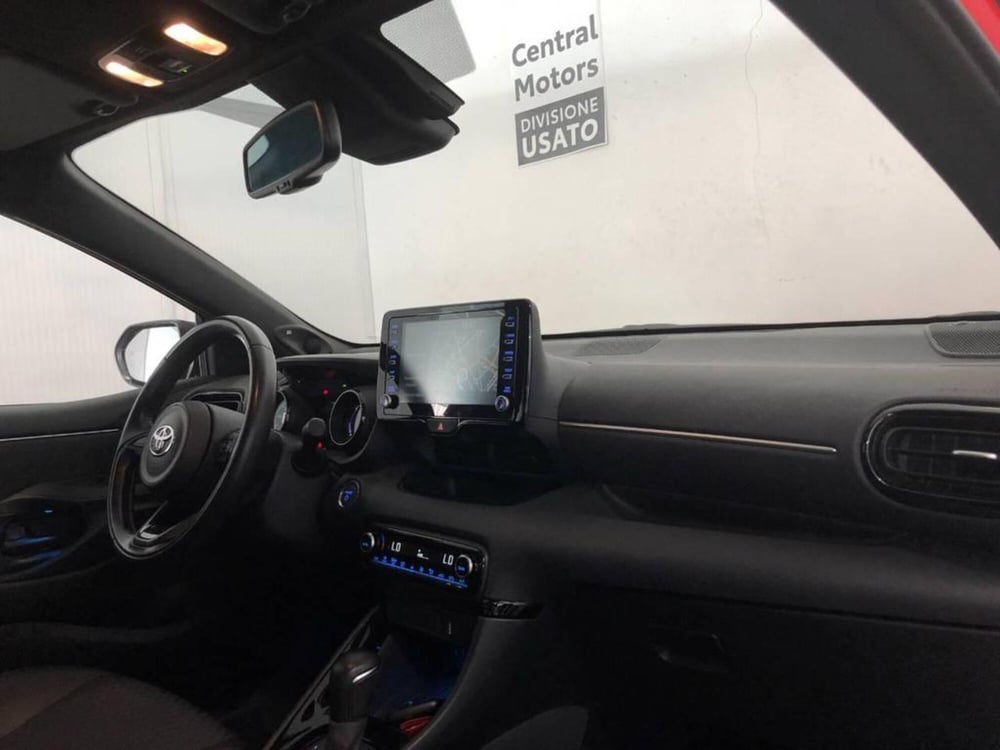 Toyota Yaris Cross usata a Torino (9)
