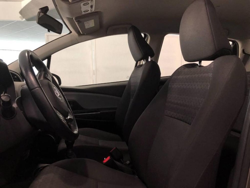 Toyota Yaris usata a Torino (11)