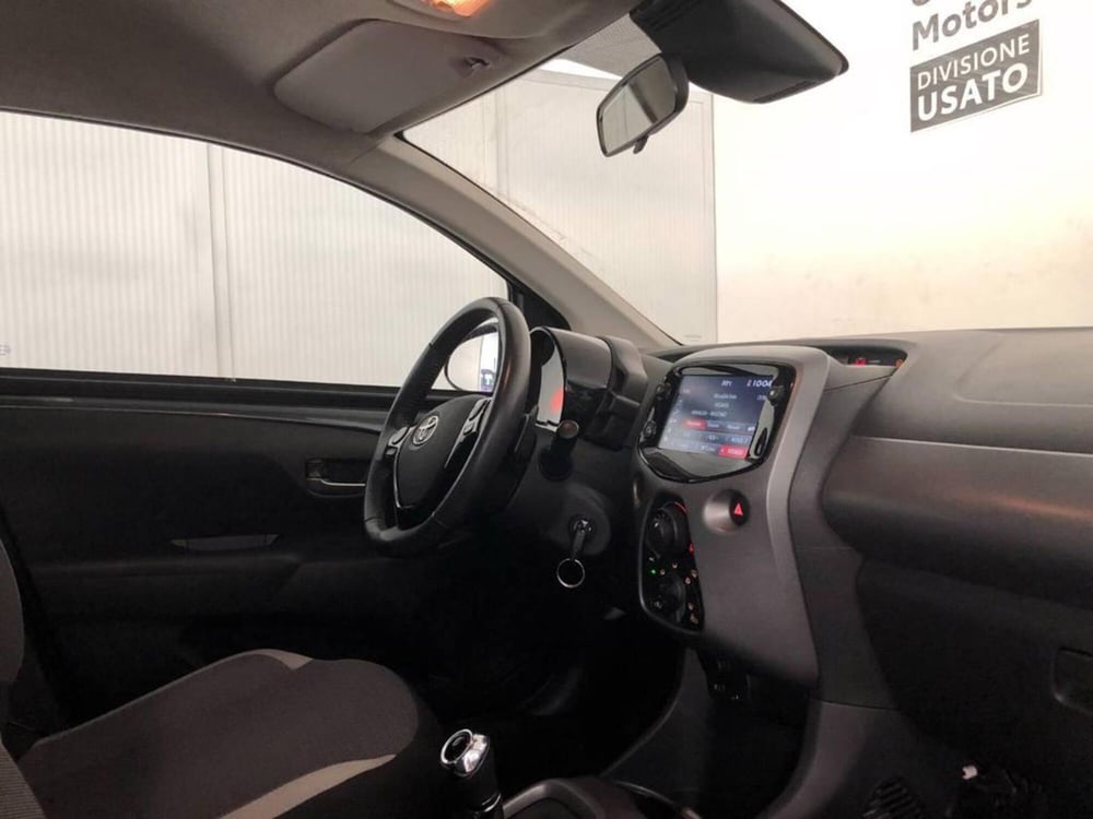 Toyota Aygo usata a Torino (8)