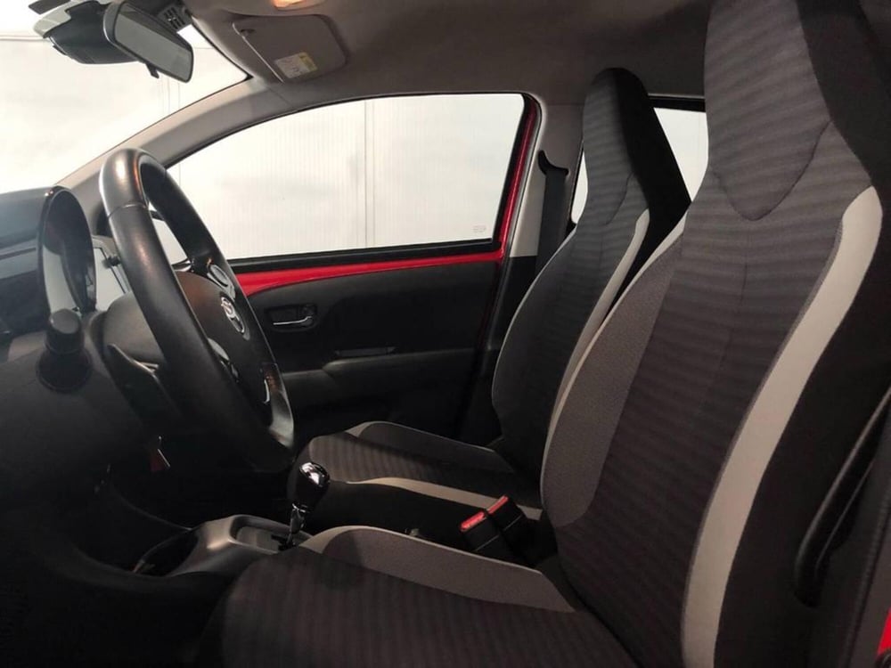 Toyota Aygo usata a Torino (11)