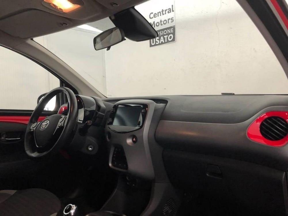 Toyota Aygo usata a Torino (9)