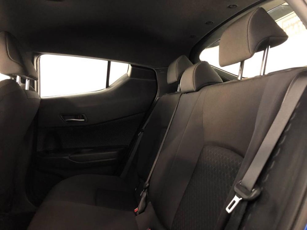 Toyota Toyota C-HR usata a Torino (12)